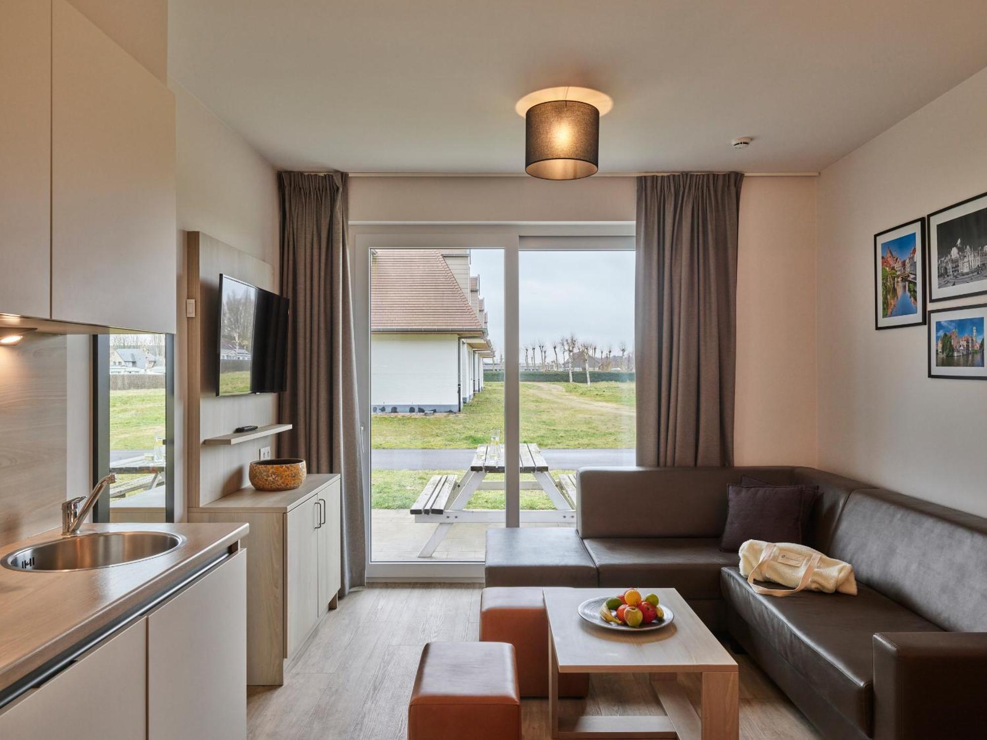 Holiday Suites Jabbeke - Klein Strand Exterior foto