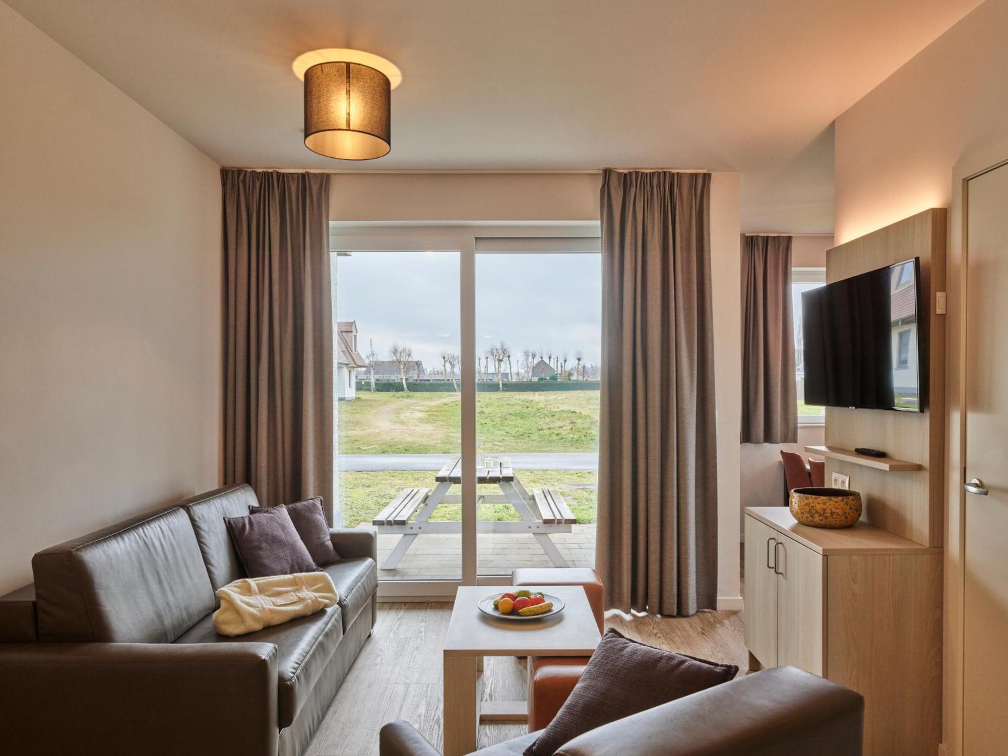 Holiday Suites Jabbeke - Klein Strand Exterior foto